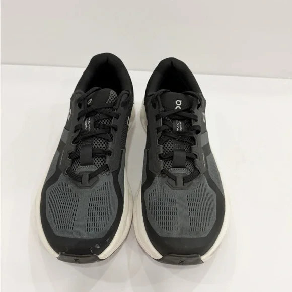 In Running Cloudrunner 2 Women’s Shoes - Missing insole - Picture 2 of 11